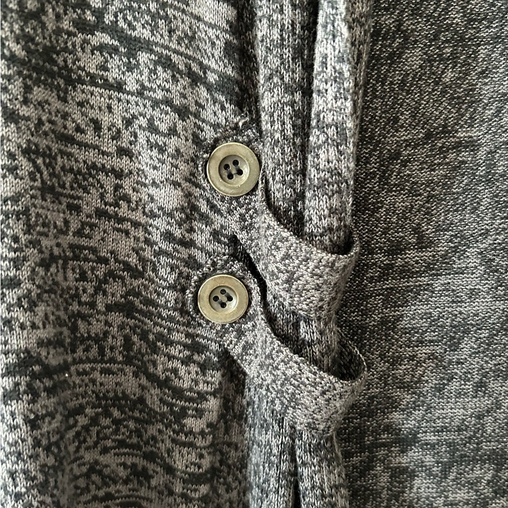Cardigan - Picture 3 of 8